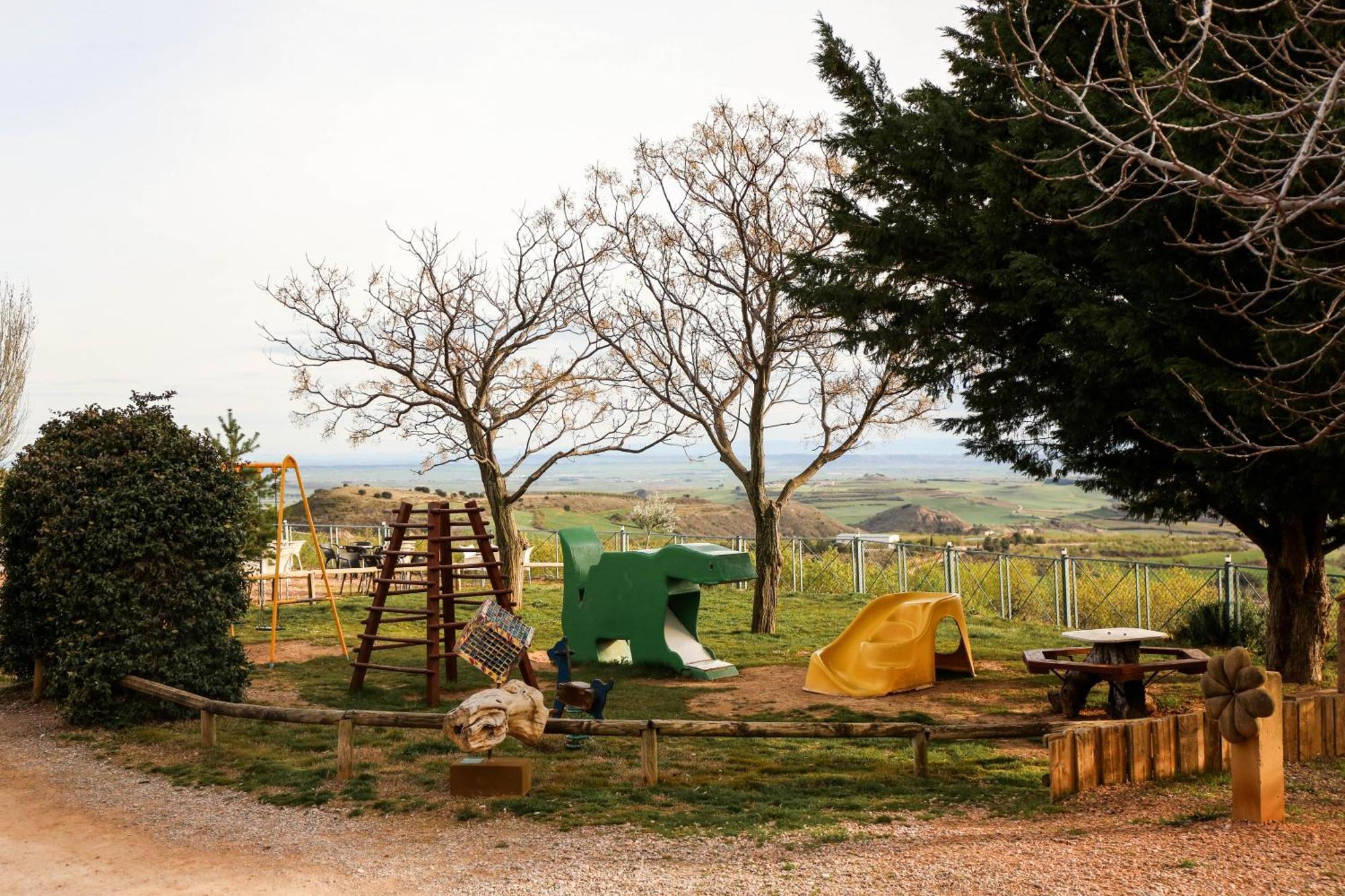 Camping Castillo De Loarre Kültér fotó